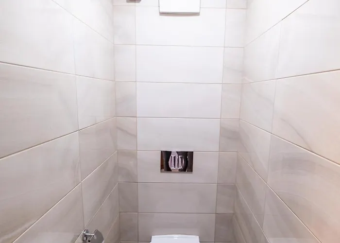 T7 Modern And Comfortable דירה בודפשט